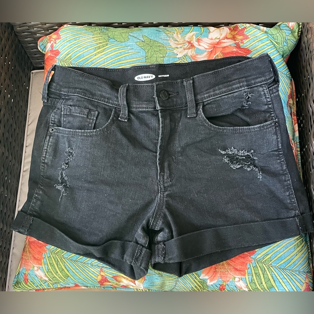 LIMITED TIME DEAL. Black Distressed Shorts